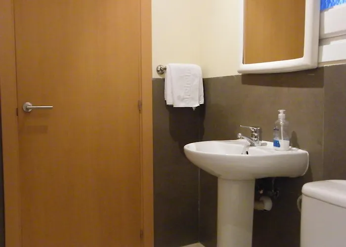 Pension Corona סרגוסה